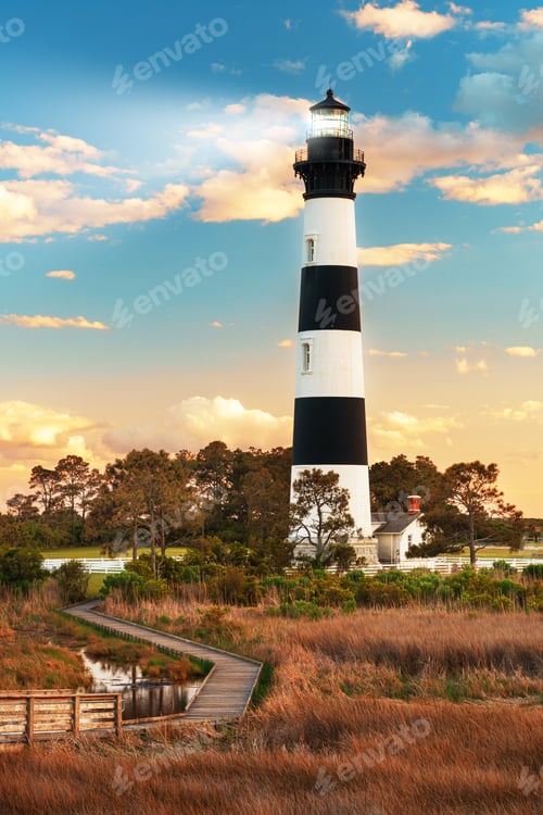 Preview: The Bodie Island Light Station in the Outer Banks of North Carolina, USA
