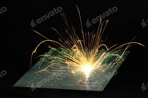 Preview: Bright burning sparks fly from the chip