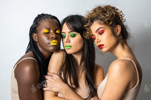 Preview: Beauty shot of multiracial group of women