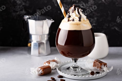 Preview: Coffee mocha with chocolate syrup