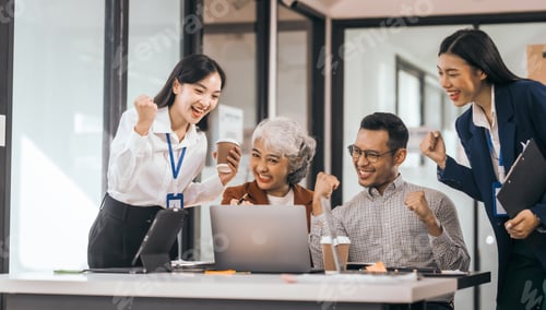 Preview: Asian people in office, group meeting in boardroom, working together, annual discuss opinions