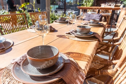 Preview: Table in the backyard