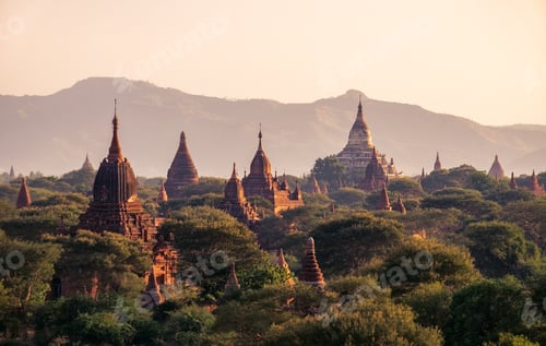 Preview: Landscape view of ancient temples at colorful golden sunset, Bagan, Myanmar