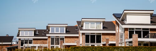 Aperçu: Dutch Suburban area with modern family houses, newly build moder