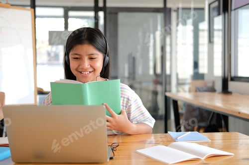 Preview: asian girl student studying learning lesson online. remote meeting distance education at home