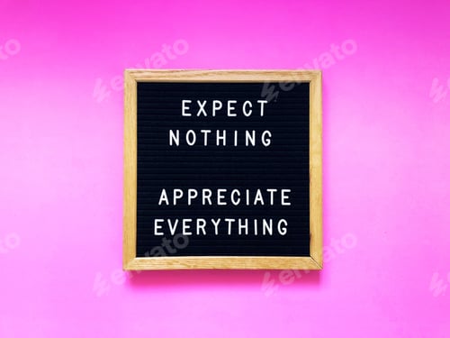 Preview: Expect nothing