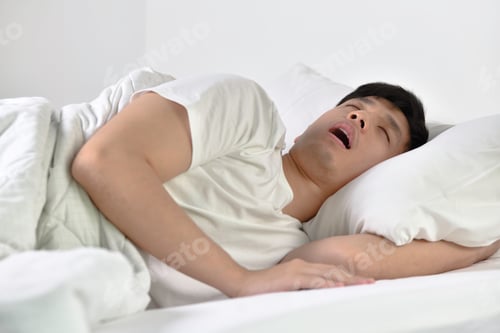 Preview: Man sleep