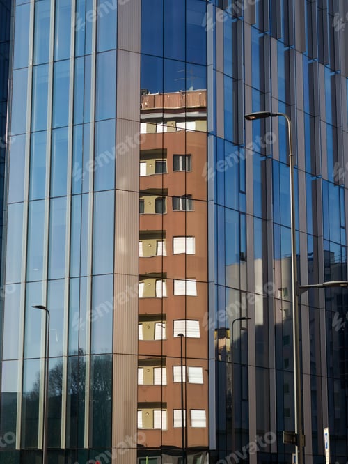 Preview: Modern buildings along via Faravelli in Milan