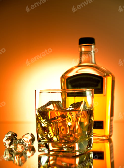 Preview: Amber whiskey