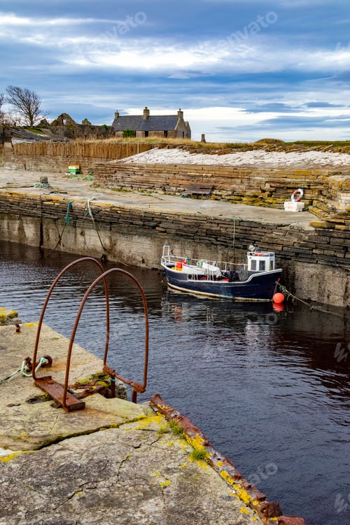 Preview: Castletown Harbor - Caithness - Scotland