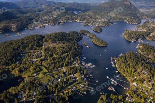 Preview: Beaver Island in Sunshine Coast, British Columbia, Canada