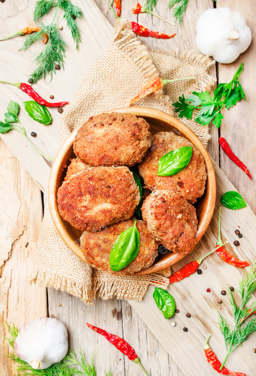 Preview: Homemade pork-beef cutlets or meatballs in a bowl