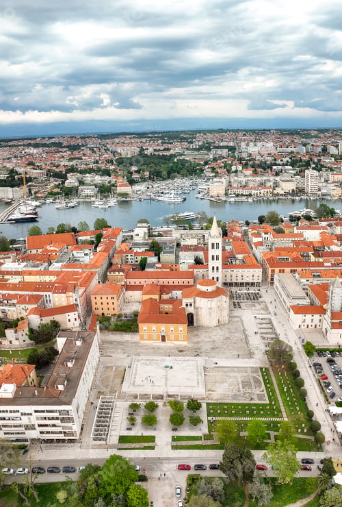 Preview: Amazing panoramic view of the famous city of Zadar in Croatia