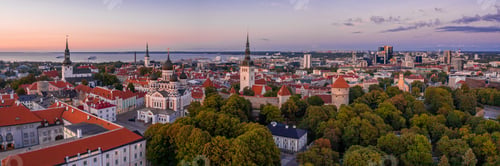 Preview: Panoramic of the historical Old Town gleaming under the sunset in Tallinn,Estonia