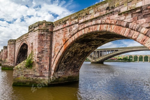 Preview: Old bridge in Berwick-upon-Tweed