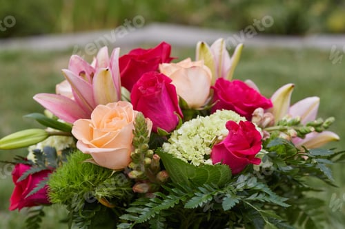 Preview: Bunch of fresh flowers in a vase the garden