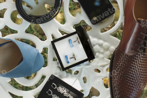 Preview: Men's and women's wedding accessories on the table