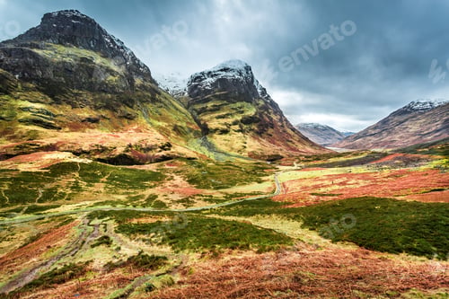 Preview: Snow peak of mountains in Scotland