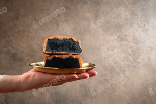 Preview: Mooncake