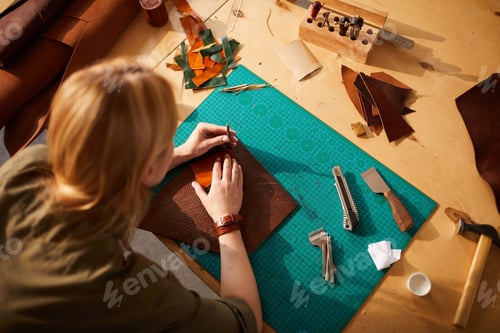 Preview: Female Artisan High angle view