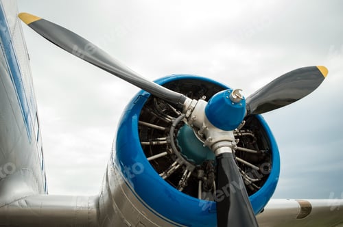 Preview: Closeup shot of an airplane engine during daytime
