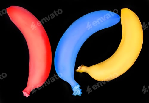 Preview: Bananas Bright Lie On A Black Background