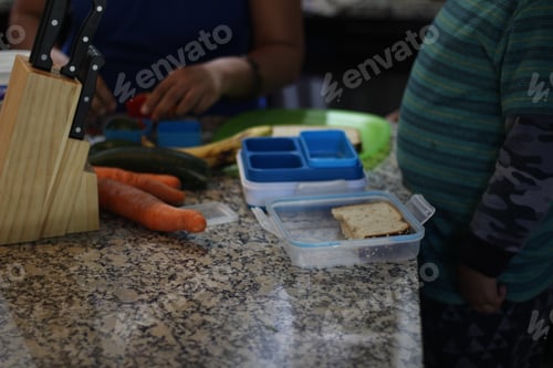 Preview: Preparation of lunch