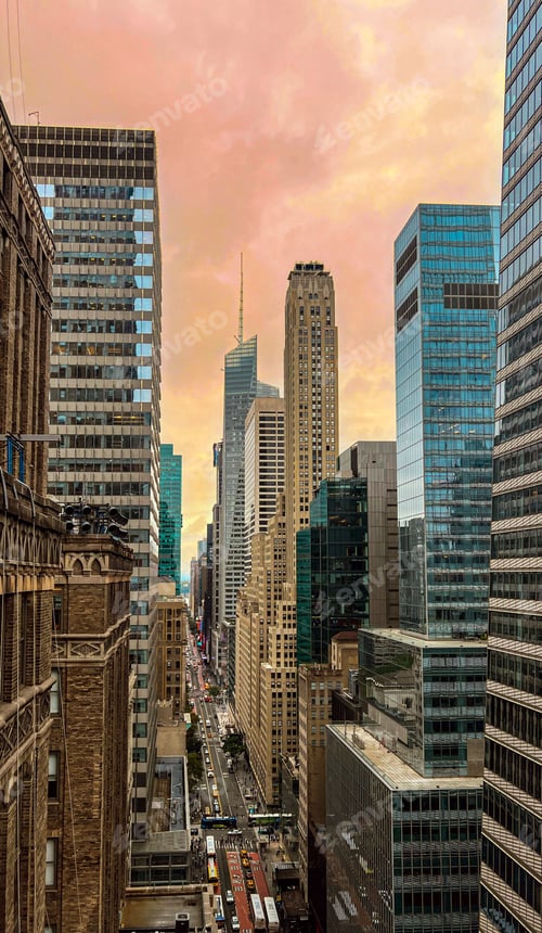 Preview: New York City skyscrapers at sunset