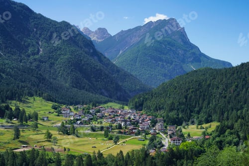 Preview: Mountain landscape at Pieve di Cadore, on the cycleway