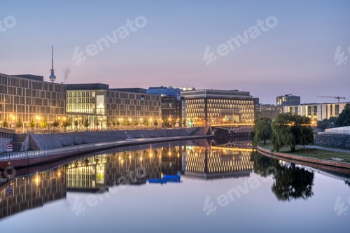 Preview: Modern office buildings at the river Spree in Berlin at dawn