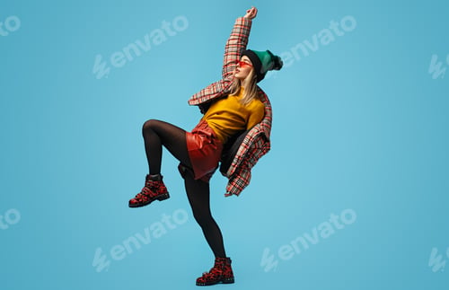 Preview: Energic woman dancing