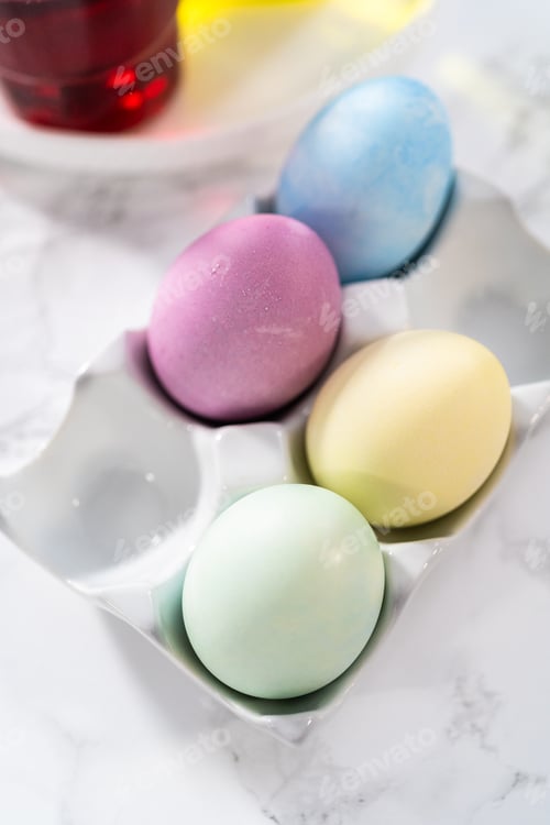 Preview: Easter eggs