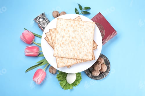 Preview: Composition with symbolic Passover (Pesach) items on color background, top view