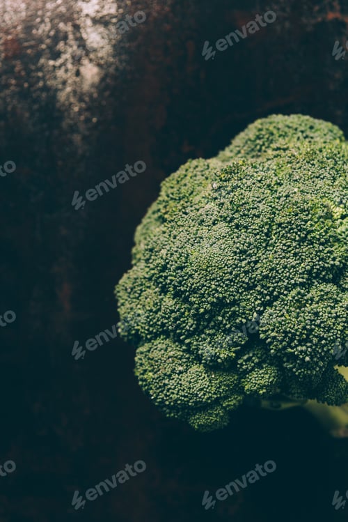 Preview: elevated view of broccoli on grey dark table