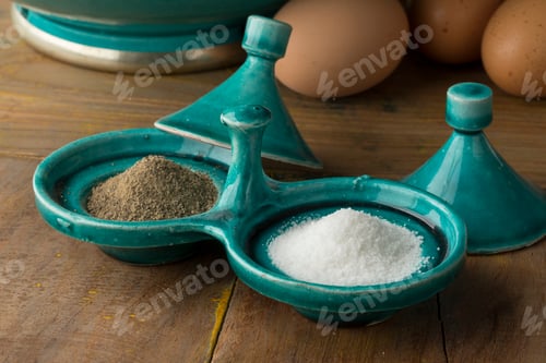 Preview: Traditional Moroccan Peper and salt bowl