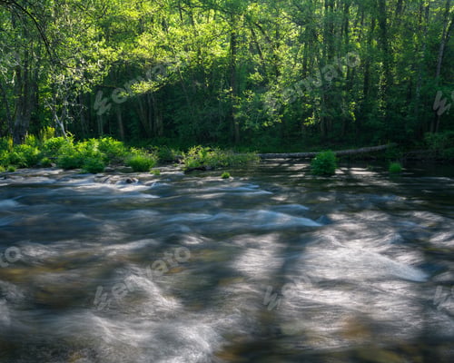 Preview: Pleasant ripples in the shallow waters of the Navia river