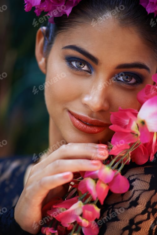 Preview: Eyes that hypnotize