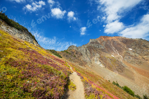 Preview: Mountains in Washington