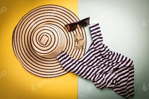 Preview: Summer holiday flat lay