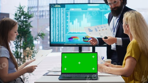 Preview: Agent using chroma key notebook to show customers investing tips