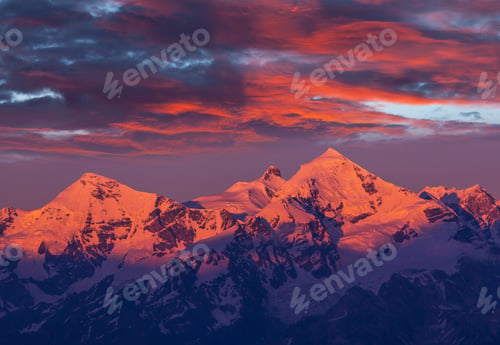 Preview: Mountains on sunset