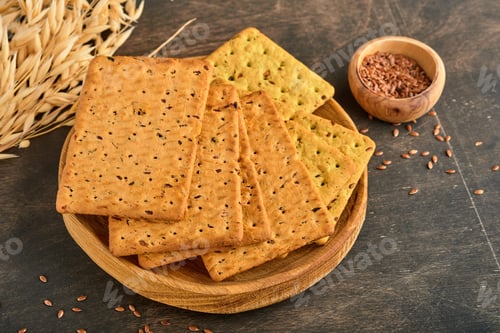 Preview: Cracker with flax seeds and oat bran rectangular shape for healthy, dietary and balanced diet on dar