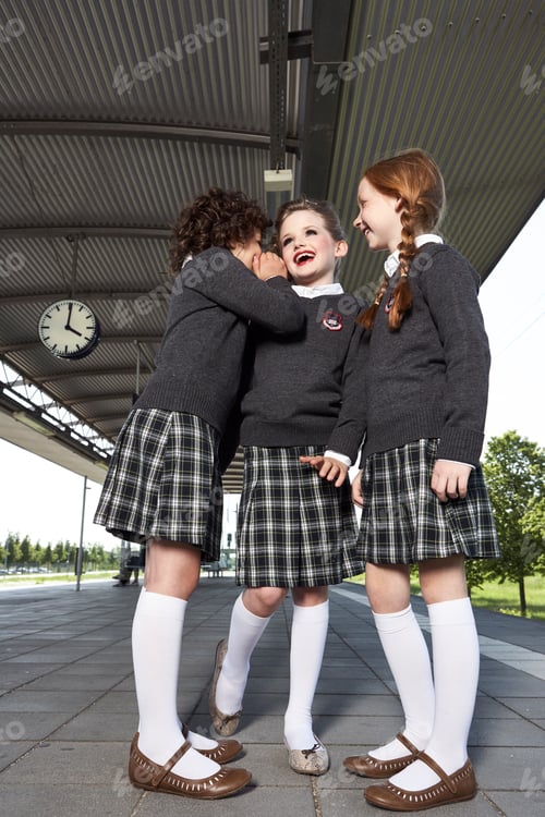 Preview: Three girls at platform wearing school uniform