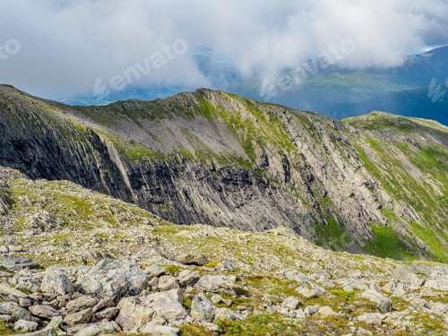 Preview: Views from Romsdalseggen trail in Norway