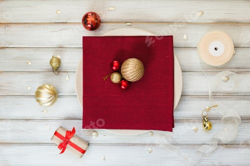 Preview: Christmas Place Setting with Presents and Decorations