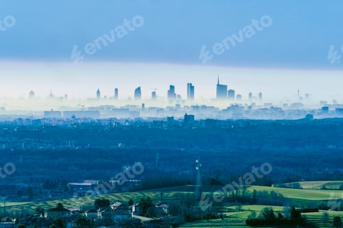 Visualização: Milão vista de Montevecchia