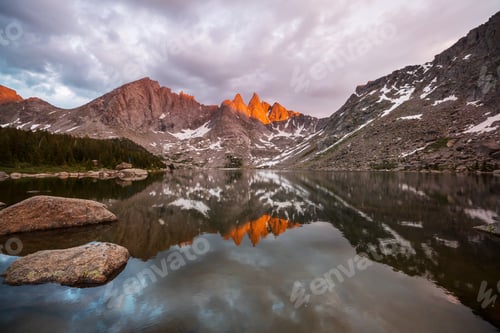 Preview: Wind river range