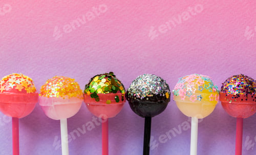 Preview: Closeup of different flavored lollipop