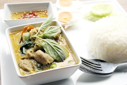 Preview: Green Curry With Coconut Milk