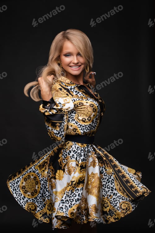 Preview: Attractive Blonde Wearing Elegant Dress And Accessories